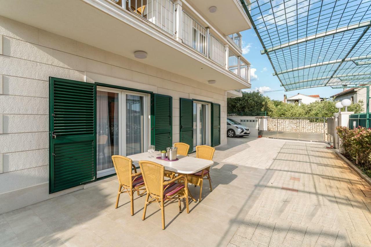 Villa Flores Rogoznica  Εξωτερικό φωτογραφία